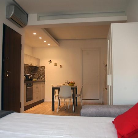 Casa Gaudi Apartman Szirakúza Kültér fotó