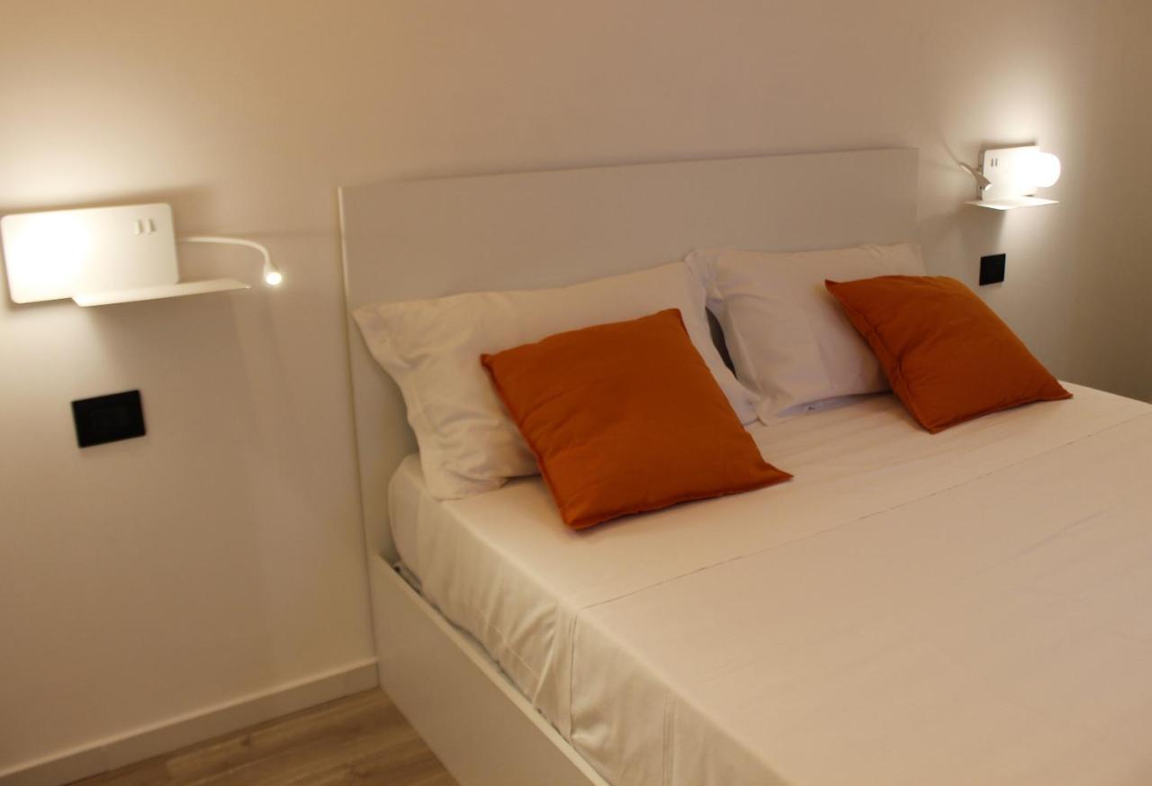 Casa Gaudi Apartman Szirakúza Kültér fotó