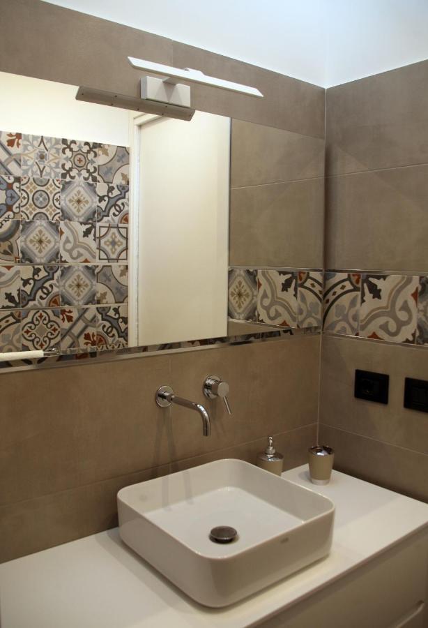 Casa Gaudi Apartman Szirakúza Kültér fotó